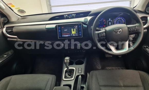 اشتري مستعمل Toyota Hilux White سيارة في Maseru في Maseru اشتري مستعمل Toyota Hilux White سيارة في Maseru في Maseru
