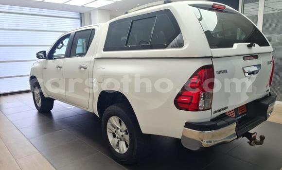 اشتري مستعمل Toyota Hilux White سيارة في Maseru في Maseru اشتري مستعمل Toyota Hilux White سيارة في Maseru في Maseru