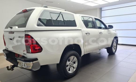 اشتري مستعمل Toyota Hilux White سيارة في Maseru في Maseru اشتري مستعمل Toyota Hilux White سيارة في Maseru في Maseru