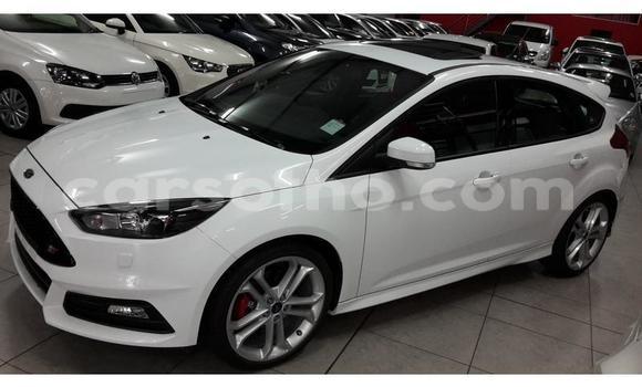 اشتري مستعمل Ford Fiesta ST White سيارة في Maseru في Maseru اشتري مستعمل Ford Fiesta ST White سيارة في Maseru في Maseru