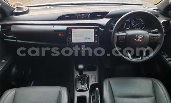 Acheter Occasion Voiture Toyota Hilux Beige à Maputsoe, Leribe Acheter Occasion Voiture Toyota Hilux Beige à Maputsoe, Leribe
