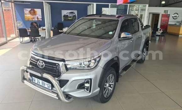 Sayi Na hannu Toyota Hilux Silver Mota in Maseru a Maseru Sayi Na hannu Toyota Hilux Silver Mota in Maseru a Maseru