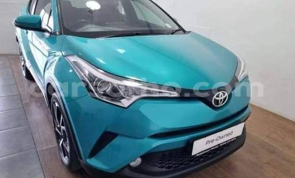 اشتري مستعمل Toyota C-HR Blue سيارة في Maseru في Maseru اشتري مستعمل Toyota C-HR Blue سيارة في Maseru في Maseru