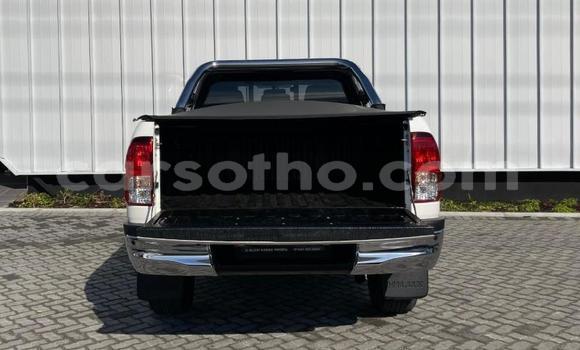 Acheter Occasion Voiture Toyota Hilux Blanc à Maseru, Maseru Acheter Occasion Voiture Toyota Hilux Blanc à Maseru, Maseru
