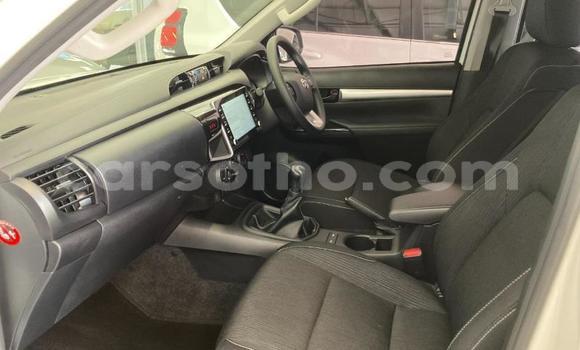 Acheter Occasion Voiture Toyota Hilux Blanc à Maseru, Maseru Acheter Occasion Voiture Toyota Hilux Blanc à Maseru, Maseru