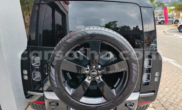 اشتري مستعمل Land Rover Defender Black سيارة في Maputsoe في Leribe اشتري مستعمل Land Rover Defender Black سيارة في Maputsoe في Leribe
