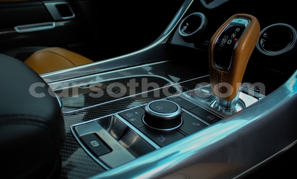 اشتري مستعمل Land Rover Range Rover Sport Silver سيارة في Maseru في Maseru اشتري مستعمل Land Rover Range Rover Sport Silver سيارة في Maseru في Maseru