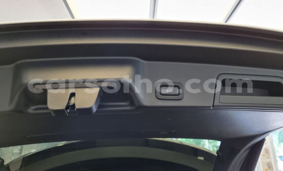 Sayi Na hannu Land Rover Range Rover Evoque White Mota in Maseru a Maseru Sayi Na hannu Land Rover Range Rover Evoque White Mota in Maseru a Maseru