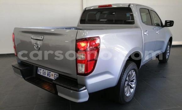Acheter Occasion Voiture Mazda BT-50 Blanc à Hlotse, Leribe Acheter Occasion Voiture Mazda BT-50 Blanc à Hlotse, Leribe