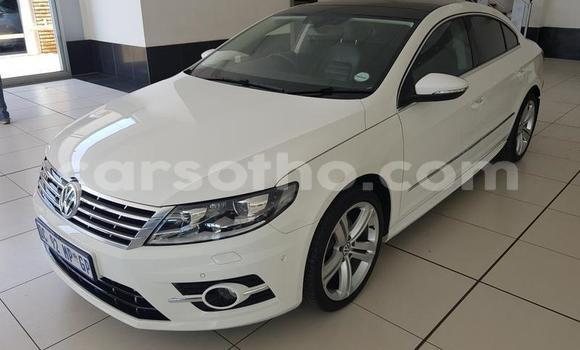 Acheter Occasion Voiture Volkswagen Golf Blanc à Maputsoa, Leribe Acheter Occasion Voiture Volkswagen Golf Blanc à Maputsoa, Leribe