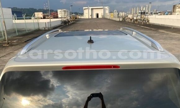 Sayi Na hannu Volkswagen Touran Silver Mota in Maputsoe a Leribe Sayi Na hannu Volkswagen Touran Silver Mota in Maputsoe a Leribe