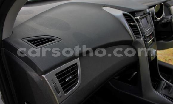 اشتري مستعمل Hyundai i30 White سيارة في Maseru في Maseru اشتري مستعمل Hyundai i30 White سيارة في Maseru في Maseru
