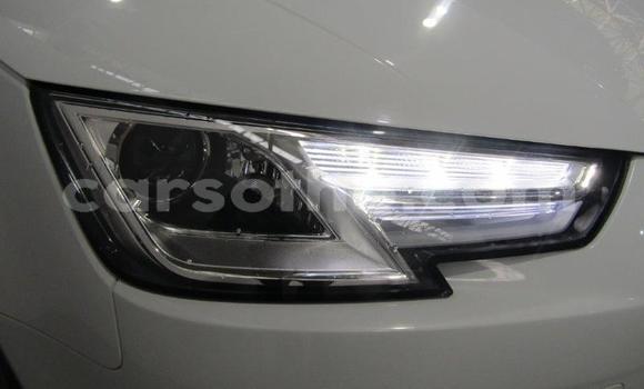 Sayi Na hannu Audi A4 White Mota in Maputsoa a Leribe Sayi Na hannu Audi A4 White Mota in Maputsoa a Leribe