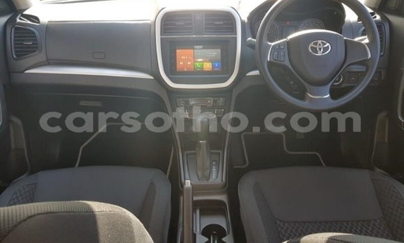 Sayi Na hannu Toyota Urban Cruiser Silver Mota in Maputsoe a Leribe Sayi Na hannu Toyota Urban Cruiser Silver Mota in Maputsoe a Leribe