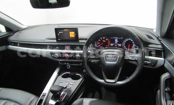 Sayi Na hannu Audi A4 White Mota in Maputsoa a Leribe Sayi Na hannu Audi A4 White Mota in Maputsoa a Leribe