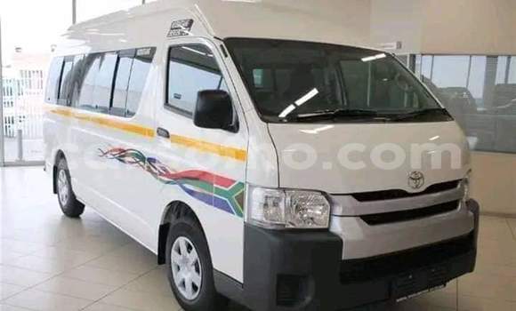 Acheter Occasion Voiture Toyota Hiace Blanc à Maseru, Maseru Acheter Occasion Voiture Toyota Hiace Blanc à Maseru, Maseru