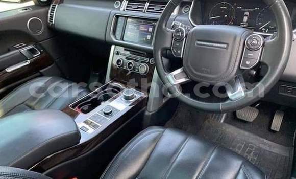 Sayi Na hannu Land Rover Range Rover Vogue Red Mota in Maseru a Maseru Sayi Na hannu Land Rover Range Rover Vogue Red Mota in Maseru a Maseru
