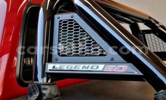 Sayi Na hannu Toyota Hilux Red Mota in Maseru a Maseru Sayi Na hannu Toyota Hilux Red Mota in Maseru a Maseru