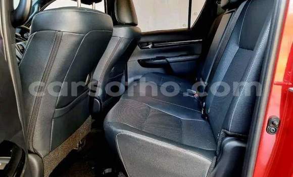 Sayi Na hannu Toyota Hilux Red Mota in Maseru a Maseru Sayi Na hannu Toyota Hilux Red Mota in Maseru a Maseru