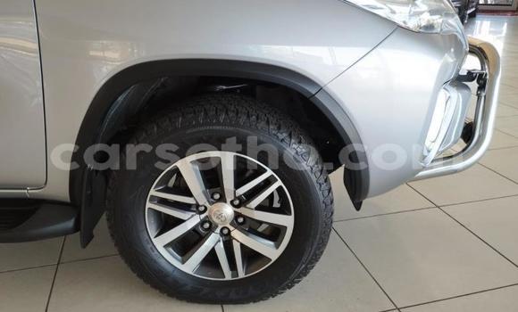 Acheter Occasion Voiture Toyota Fortuner Gris à Maseru, Maseru Acheter Occasion Voiture Toyota Fortuner Gris à Maseru, Maseru