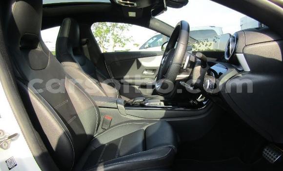 Acheter Occasion Voiture Mercedes-Benz CLA-klasse AMG Blanc à Maseru, Maseru Acheter Occasion Voiture Mercedes-Benz CLA-klasse AMG Blanc à Maseru, Maseru