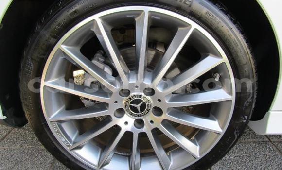 Acheter Occasion Voiture Mercedes-Benz CLA-klasse AMG Blanc à Maseru, Maseru Acheter Occasion Voiture Mercedes-Benz CLA-klasse AMG Blanc à Maseru, Maseru