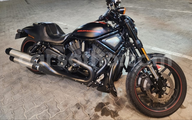 Big with watermark harley davidson vrsc maseru import dubai 26240