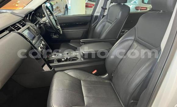 اشتري مستعمل Land Rover Discovery White سيارة في Maseru في Maseru اشتري مستعمل Land Rover Discovery White سيارة في Maseru في Maseru