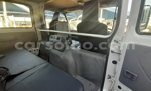 Buy Used Hino 300 Series White Truck in Maseru in Maseru Buy Used Hino 300 Series White Truck in Maseru in Maseru