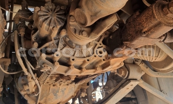 Buy Used Caterpillar 120 White Truck in Maseru in Maseru Buy Used Caterpillar 120 White Truck in Maseru in Maseru