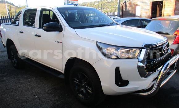 Acheter Occasion Voiture Toyota Hilux Blanc à Maseru, Maseru Acheter Occasion Voiture Toyota Hilux Blanc à Maseru, Maseru