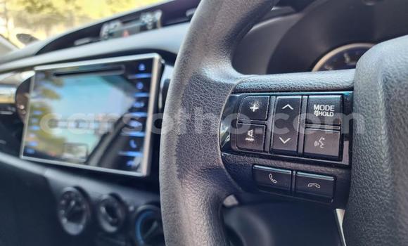 Acheter Occasion Voiture Toyota Hilux Blanc à Maseru, Maseru Acheter Occasion Voiture Toyota Hilux Blanc à Maseru, Maseru