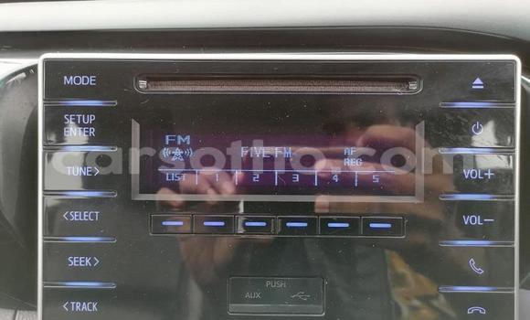 اشتري مستعمل Toyota Hilux White سيارة في Maseru في Maseru اشتري مستعمل Toyota Hilux White سيارة في Maseru في Maseru