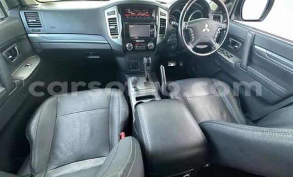 Acheter Occasion Voiture Mitsubishi Pajero Blanc à Maseru, Maseru Acheter Occasion Voiture Mitsubishi Pajero Blanc à Maseru, Maseru