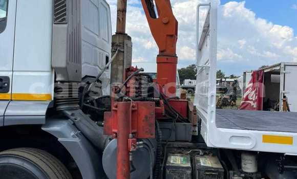 Sayi Na hannu Iveco Cargo White Babbar mota in Maseru a Maseru Sayi Na hannu Iveco Cargo White Babbar mota in Maseru a Maseru