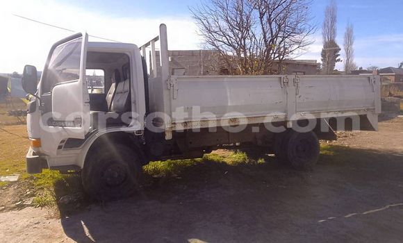 Sayi Na hannu Nissan X–Trail Other Mota in Maseru a Maseru Sayi Na hannu Nissan X–Trail Other Mota in Maseru a Maseru