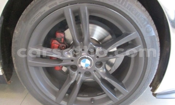 Acheter Occasion Voiture BMW 3–Series Gris à Butha–Buthe, Thaba-Tseka Acheter Occasion Voiture BMW 3–Series Gris à Butha–Buthe, Thaba-Tseka