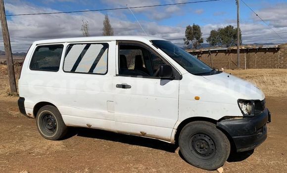 اشتري مستعمل Toyota Noah White سيارة في Maseru في Maseru اشتري مستعمل Toyota Noah White سيارة في Maseru في Maseru
