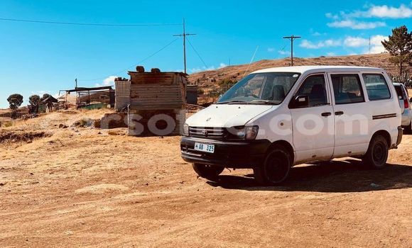 اشتري مستعمل Toyota Noah White سيارة في Maseru في Maseru اشتري مستعمل Toyota Noah White سيارة في Maseru في Maseru