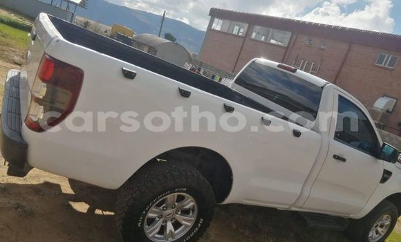 Acheter Occasion Voiture Ford Sierra Blanc à Maseru, Maseru