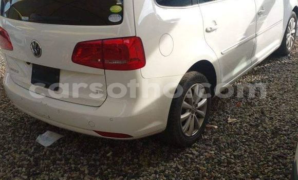 Acheter Occasion Voiture Toyota Allex Blanc à Maseru, Maseru Acheter Occasion Voiture Toyota Allex Blanc à Maseru, Maseru