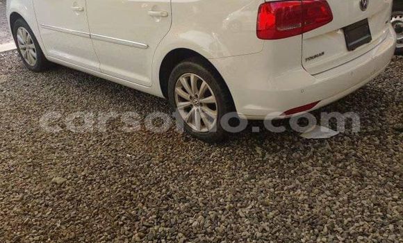 Acheter Occasion Voiture Toyota Allex Blanc à Maseru, Maseru Acheter Occasion Voiture Toyota Allex Blanc à Maseru, Maseru