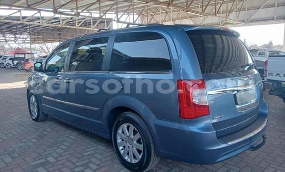 Sayi Na hannu Chrysler Voyager Blue Mota in Maseru a Maseru Sayi Na hannu Chrysler Voyager Blue Mota in Maseru a Maseru