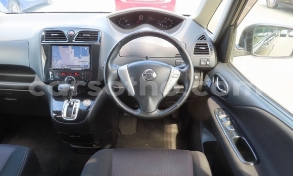 Sayi Na hannu Nissan Serena Black Mota in Maseru a Maseru Sayi Na hannu Nissan Serena Black Mota in Maseru a Maseru