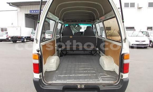 اشتري مستعمل Toyota Hiace White سيارة في Maseru في Maseru اشتري مستعمل Toyota Hiace White سيارة في Maseru في Maseru