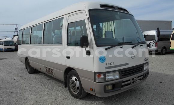 Acheter Occasion Voiture Toyota Coaster Marron à Maseru, Maseru Acheter Occasion Voiture Toyota Coaster Marron à Maseru, Maseru