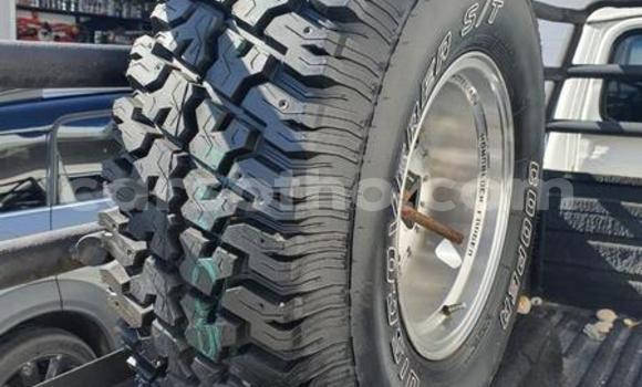 اشتري مستعمل Toyota Land Cruiser White سيارة في Maseru في Maseru اشتري مستعمل Toyota Land Cruiser White سيارة في Maseru في Maseru