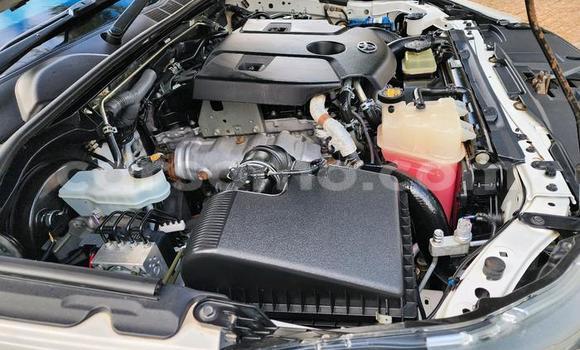 اشتري مستعمل Toyota Hilux White سيارة في Maseru في Maseru اشتري مستعمل Toyota Hilux White سيارة في Maseru في Maseru