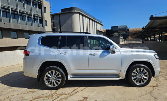 Acheter Occasion Voiture Toyota Land Cruiser Prado Gris à Maseru, Maseru Acheter Occasion Voiture Toyota Land Cruiser Prado Gris à Maseru, Maseru