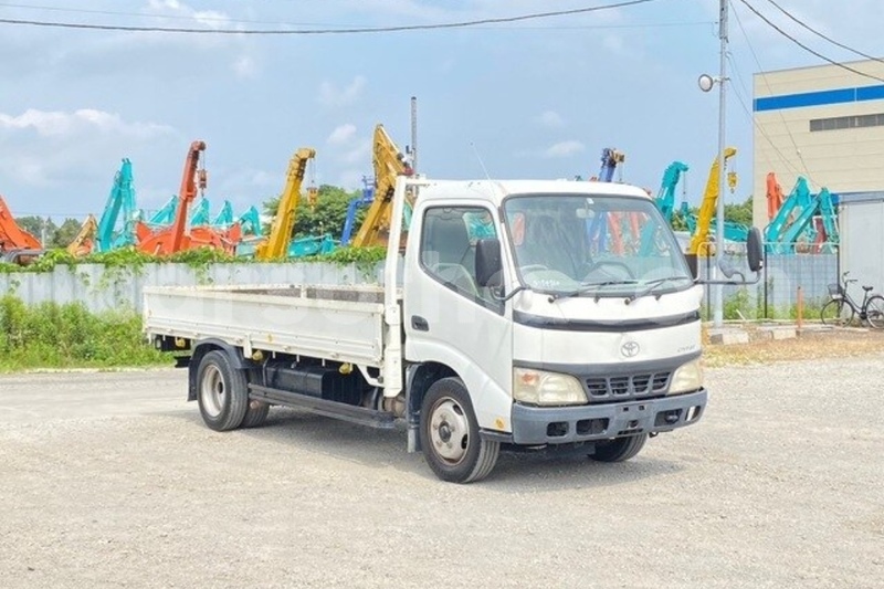 Big with watermark toyota dyna leribe maputsoe 26380